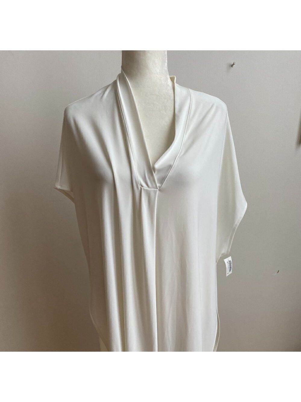 𝅺BRIAN Bailey New Ivory V-Neck Poncho Tunic Small